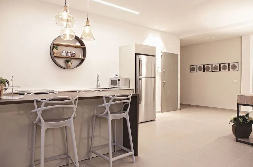 Ella SR by TLV2rent