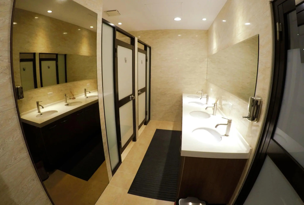 Lütel Hotel Xpark Gloria Outlets Shin Kong Cinemas
