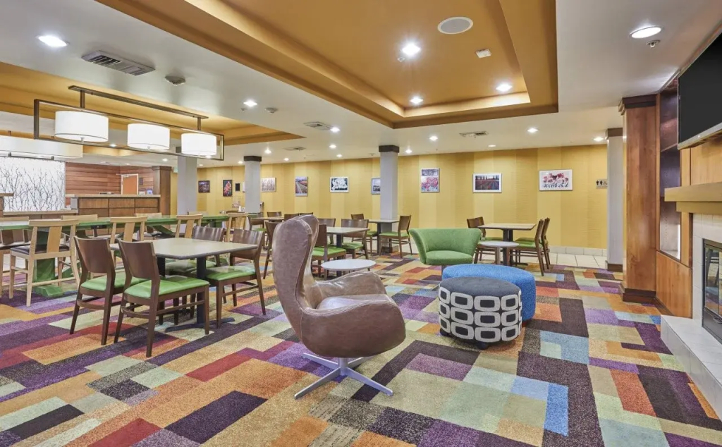 Fairfield Inn & Suites Burlington