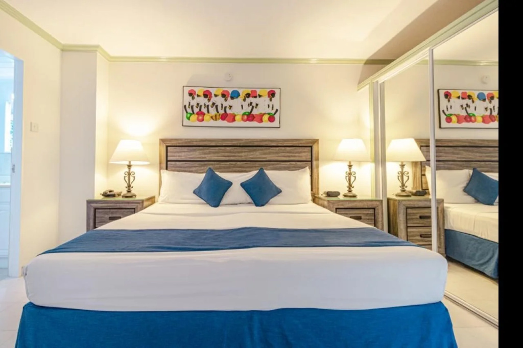 Worthing Court Apartment Hotel