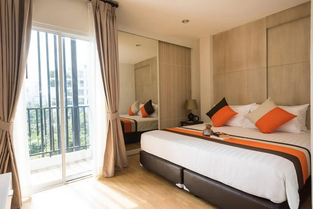 Thonglor 21 Residence by Bliston
