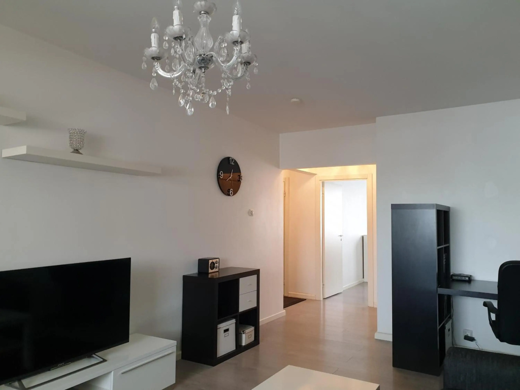 City Apartment Snellmaninkatu 22 A, yksityinen pistokkeellinen paikoitus sisältyy hintaan