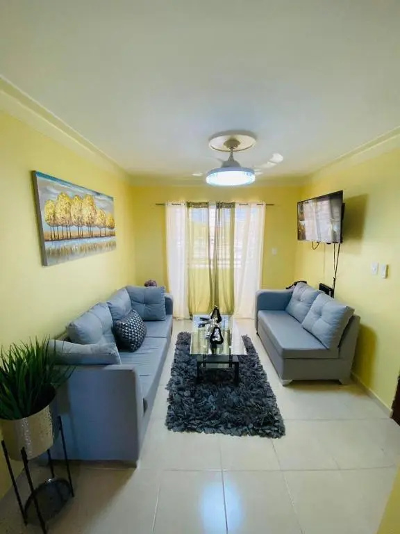Tres 3-Habitaciones Con Sus Aires Apartamento Amueblado,Zona Tranquila Cerca de Todo SantiagoRD