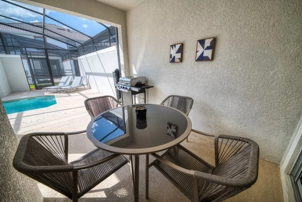 Fun Town Home Storey Lake 10 Minutes From Disney! 4 Bedroom Townhouse