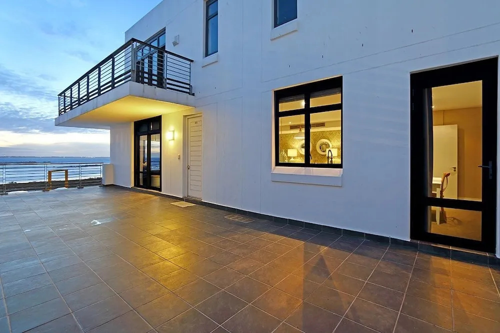 Eden on the Bay 167