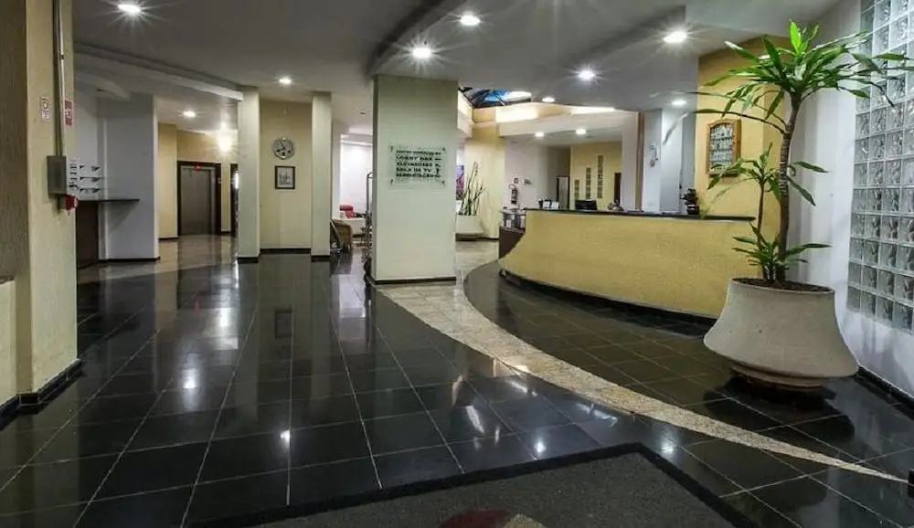 Hotel Minas Tower Leopoldina By Samba
