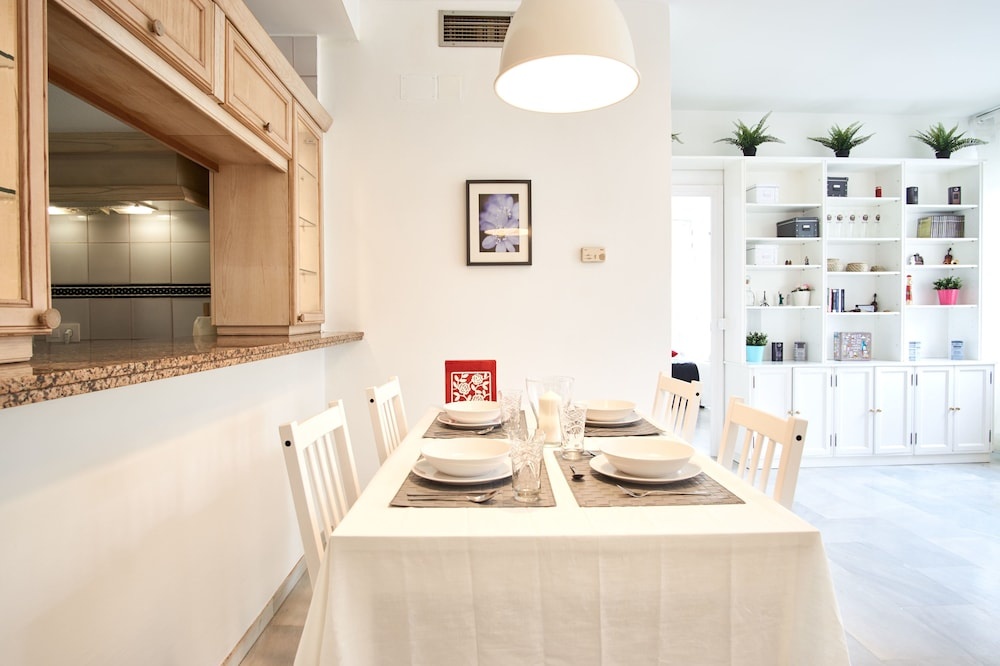 Comodo y amplio apartamento en Triana