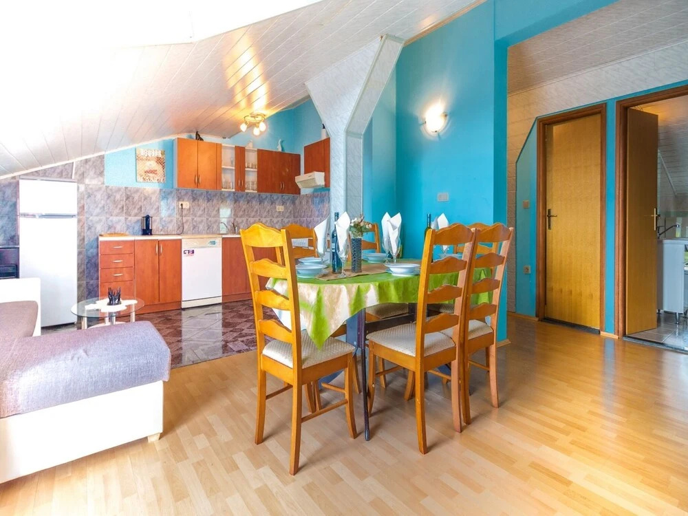 Secluded Holiday Home in Azillanet With Private Pool