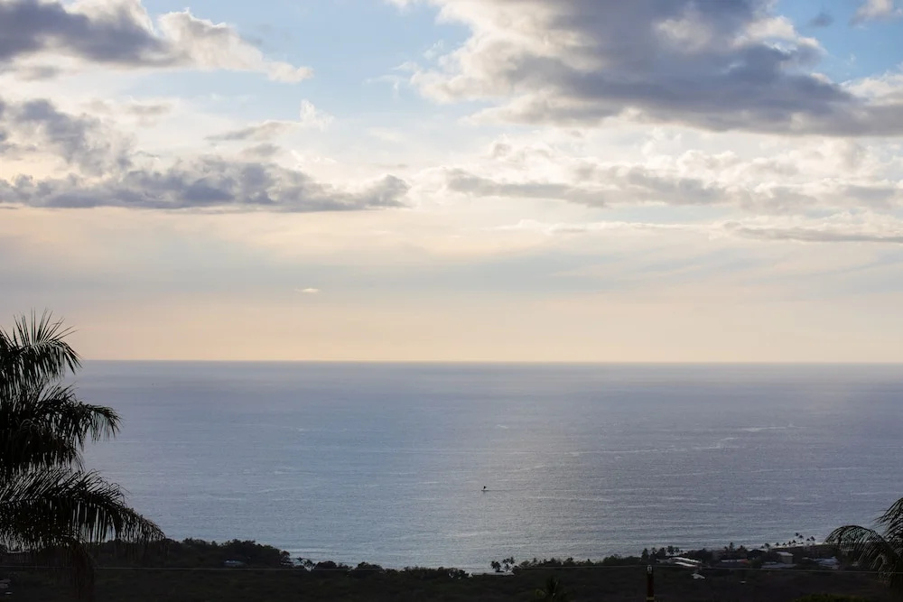 New Listing! Kona Sunset Hale W/ Ocean Views 3 Bedroom Home