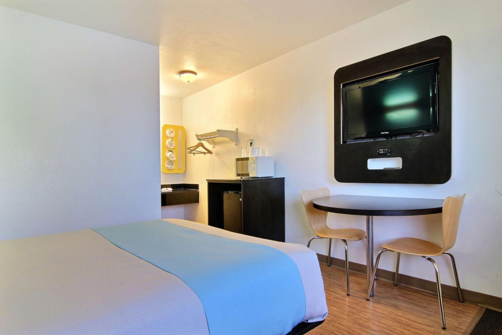 Motel 6-Carlsbad, NM