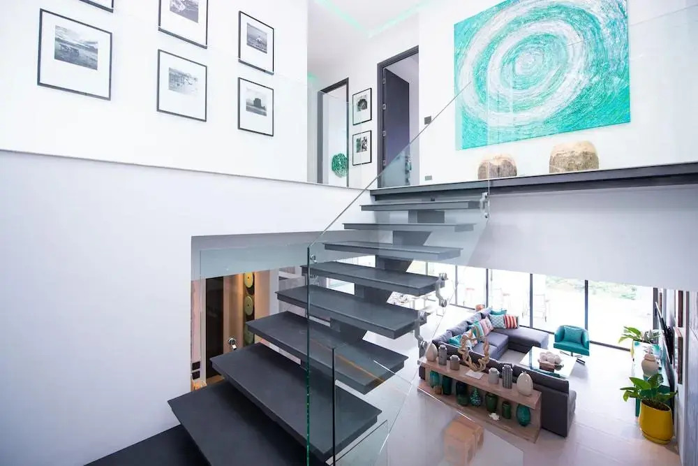 Luxury 5-Bedroom Villa With Games Room In Kata