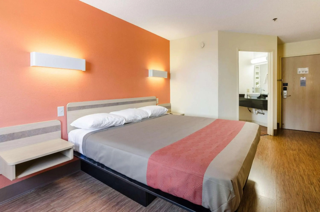 Motel 6-Bristol, VA