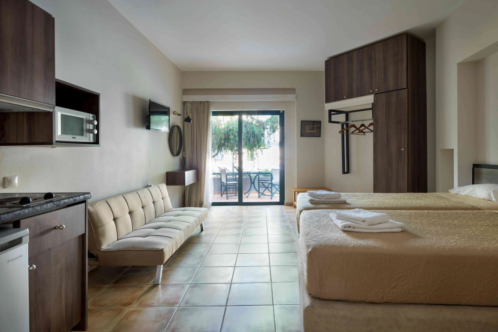 Nireas Hotel