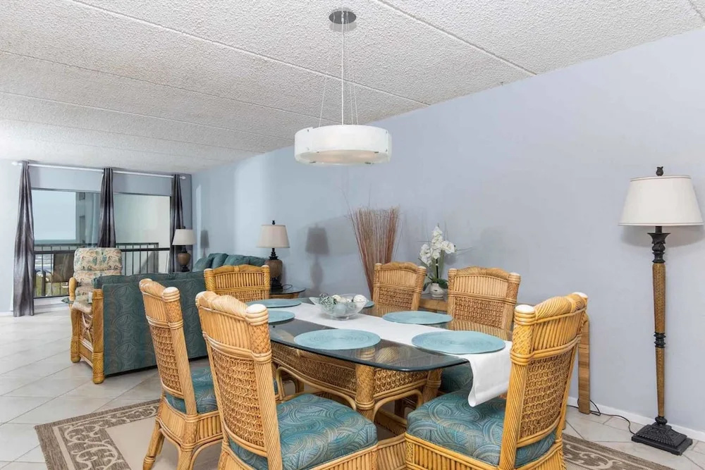 Saida IV Condominium 603