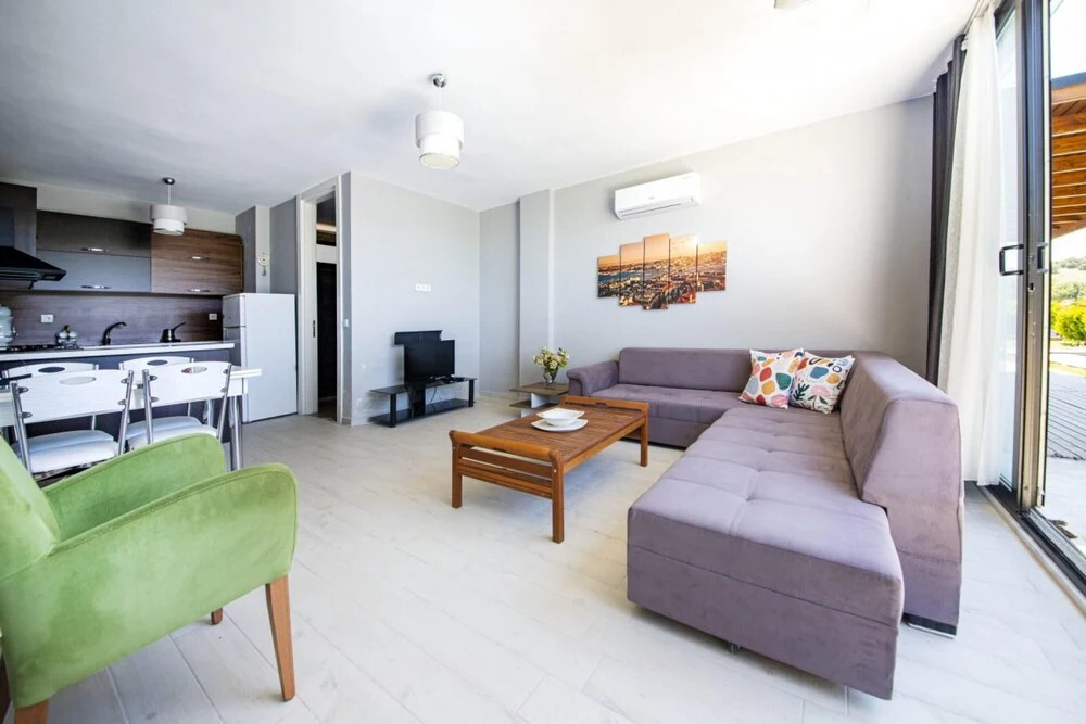 Secluded Villa With Garden in Milas