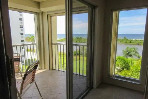 Sand Caper #407 Apartment