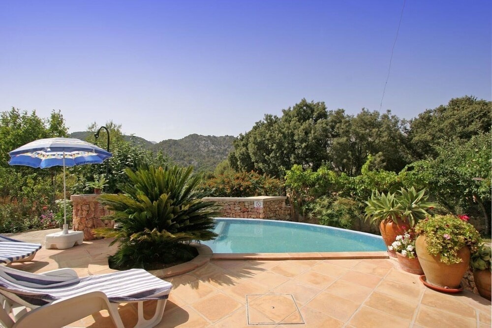 Villa - 3 Bedrooms with Pool and WiFi - 103145