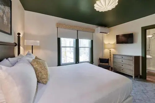 The Whitlock by The Lenox Collection