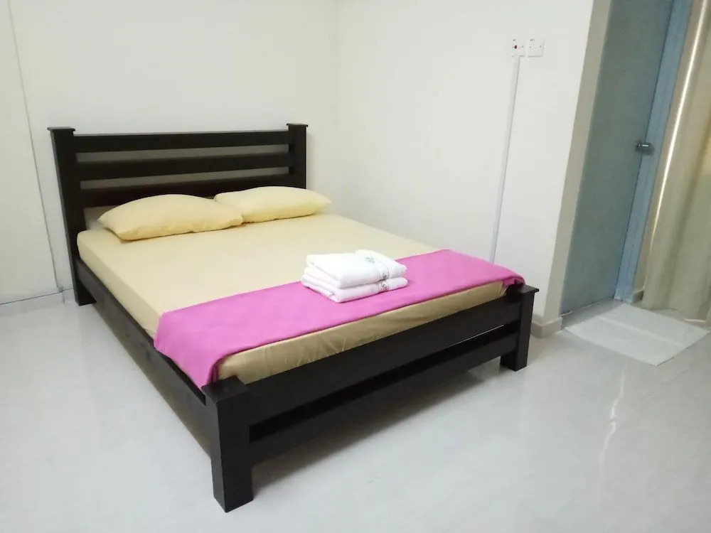 Rose Condo@ Cocobay Beach Resort