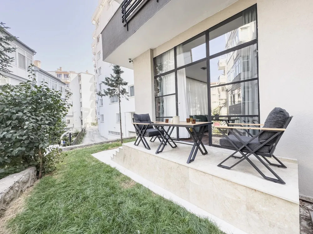 Be House İnn