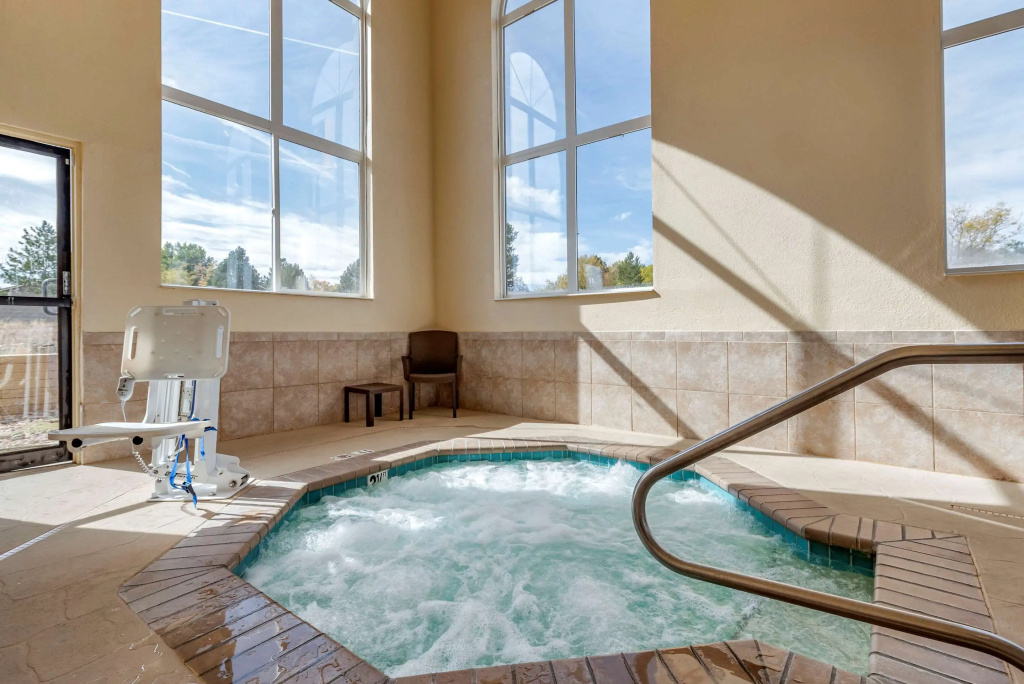 Comfort Inn & Suites Pueblo