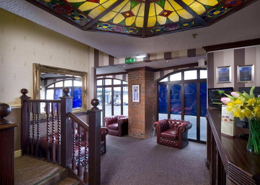 The Caledonian Tower Hotel