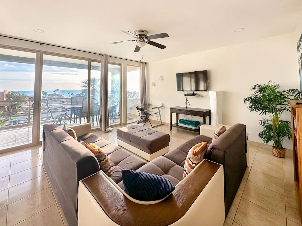 301 B Linda Vista Tranquil Sunset Vistas