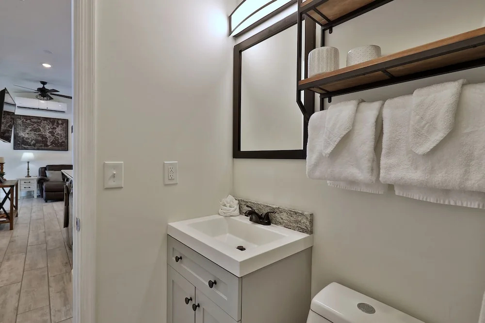 Rutland's Hidden Gem- 2 BR 1BA Renovated Home Close to Everything home