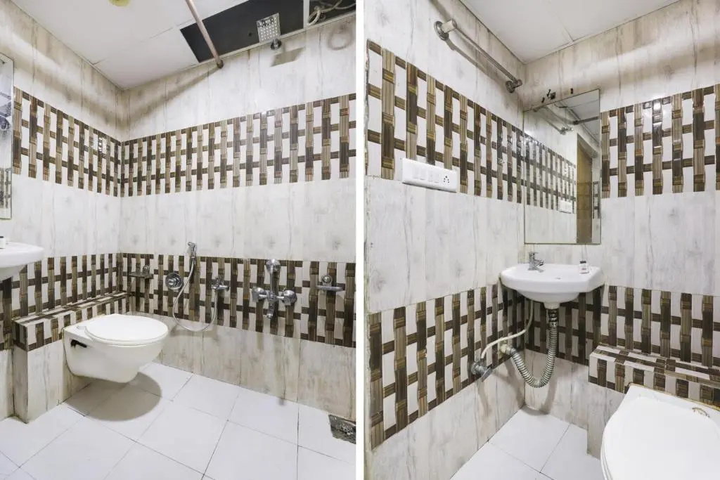 OYO 82033 Hotel Grand Plaza