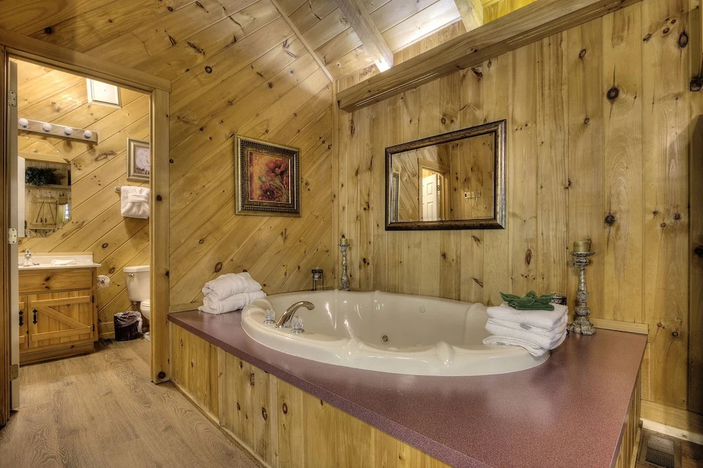 Stream Of Love 374 - One Bedroom Cabin