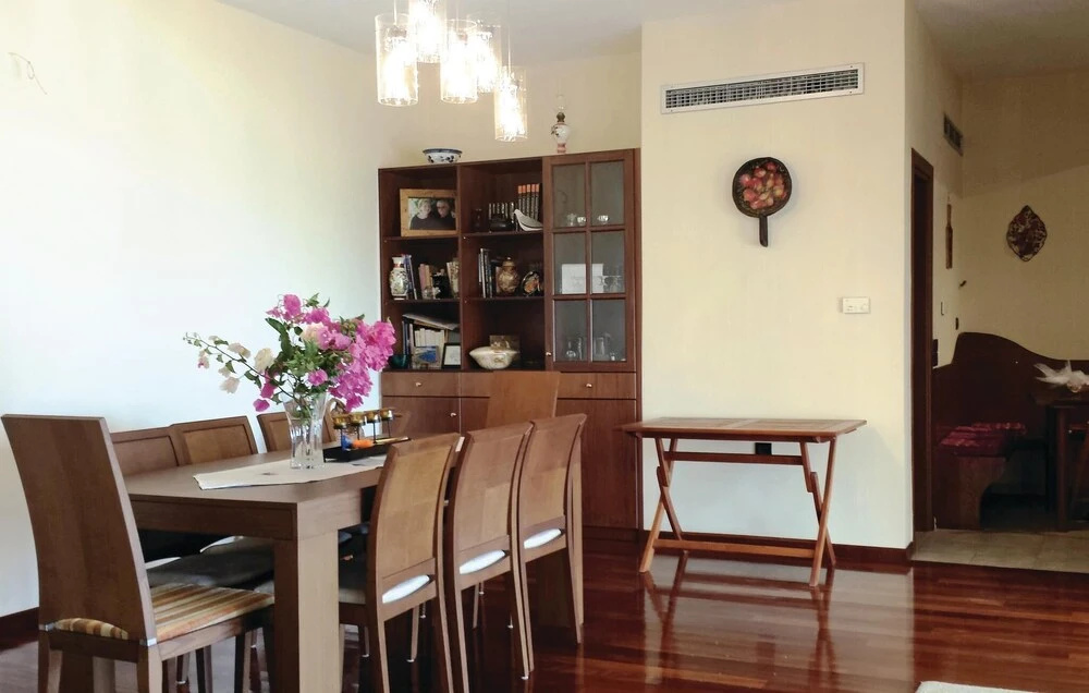 Stunning Home In Plativola Aggrethym