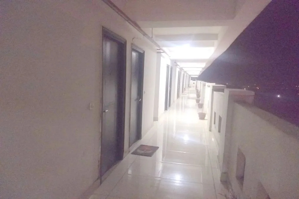 OYO 23668 Hotel The Hridhaan Regency