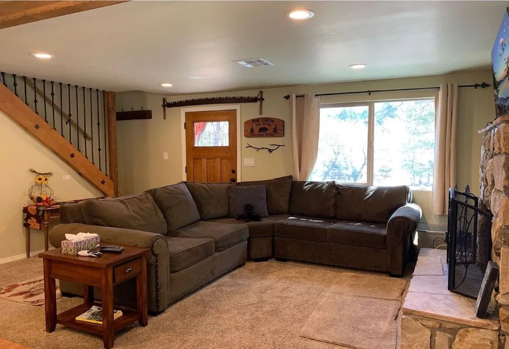 Felthaus Family Cabin
