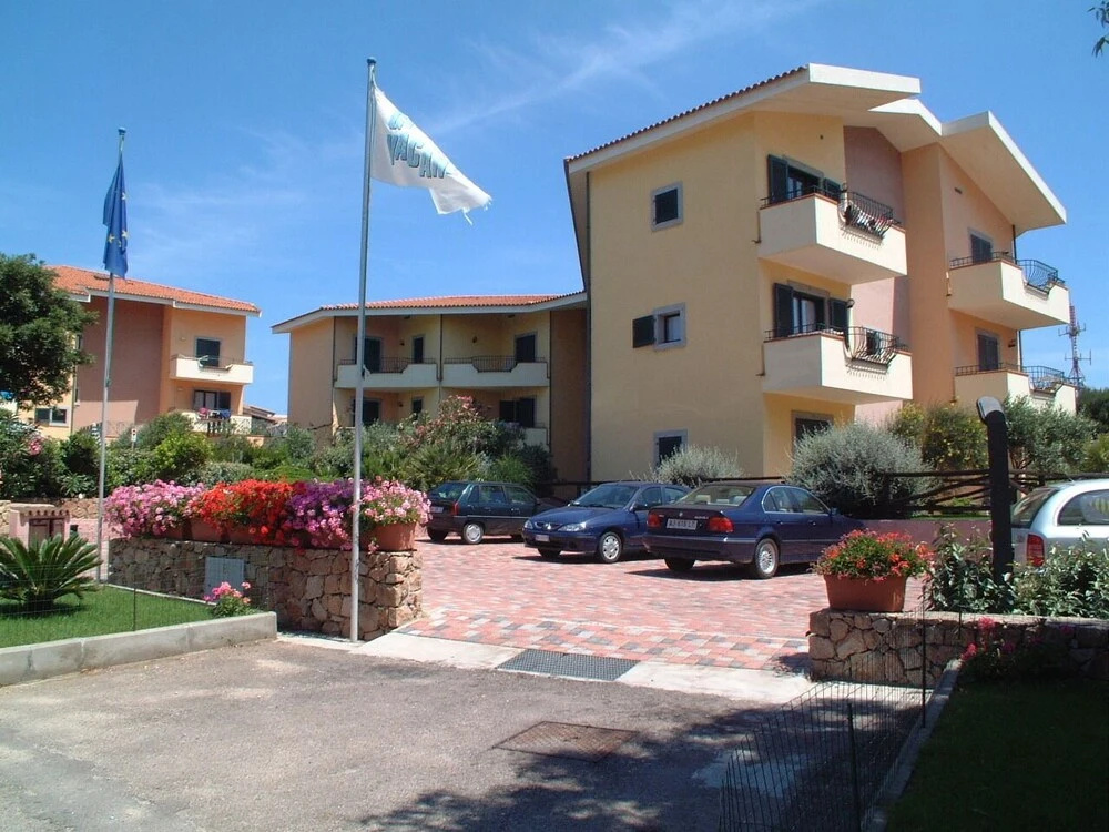 Quaint Residence I Mirti Bianchi 2 Bedroom Apartment Sleeps 6 -trilo 6