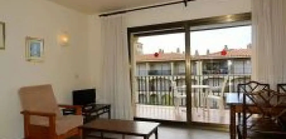 Apartamento con terraza cerca del centro