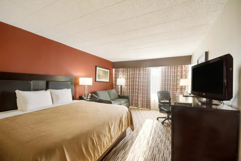 Exton Hotel and Conference Center