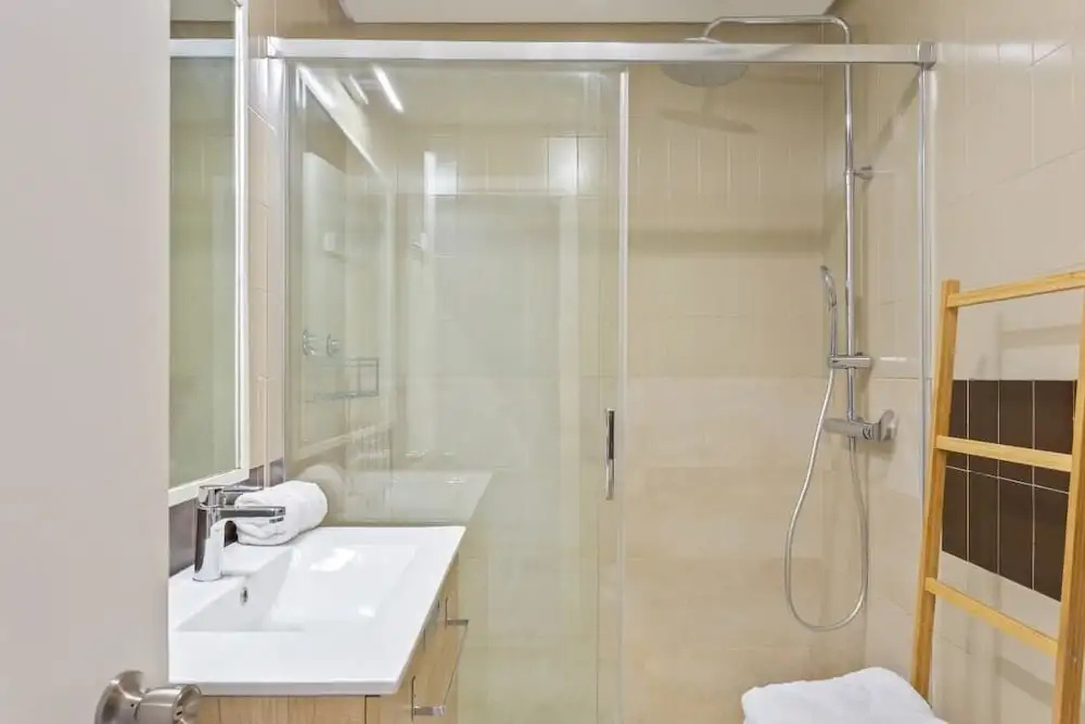 Amazing 1bed Apt, Sleeps 4 Near Sol, 1min to Metro