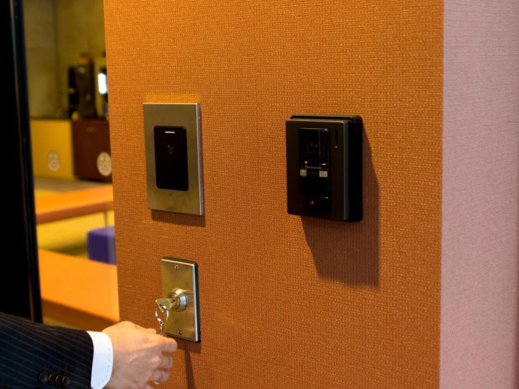 Business Hotel Marine West Naha