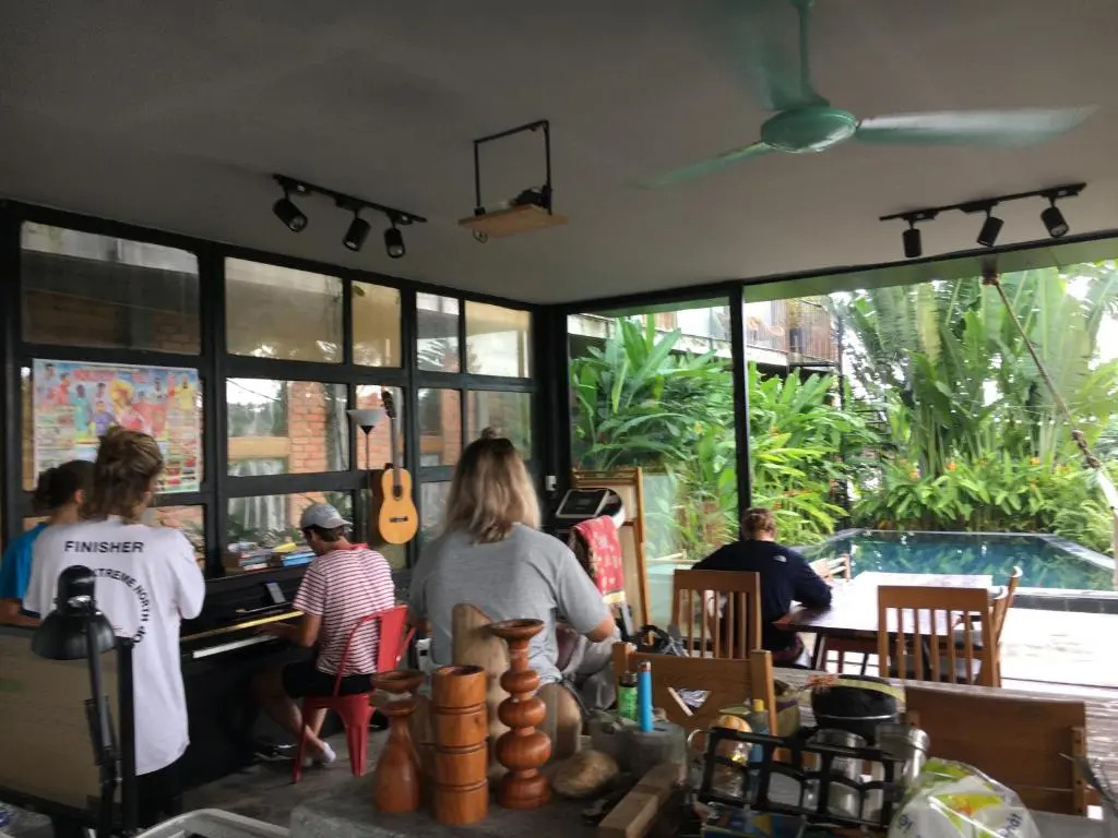 NANO Eco-Hostel
