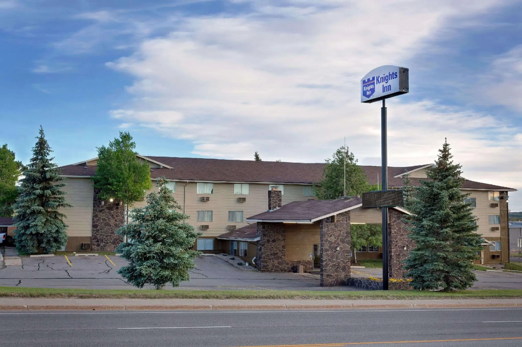Affordable Inns Evanston