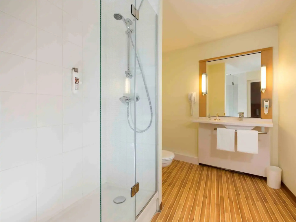 ibis Lille Lomme Centre
