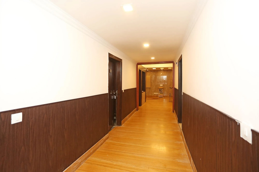 Super Hotel O The Avenue Residency
