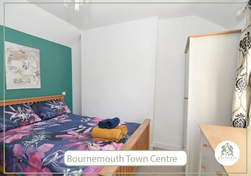 Town Centre House for 6 Guests