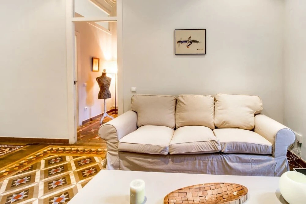 Cosy Comfortable 1 bed With Terrace in Eixample