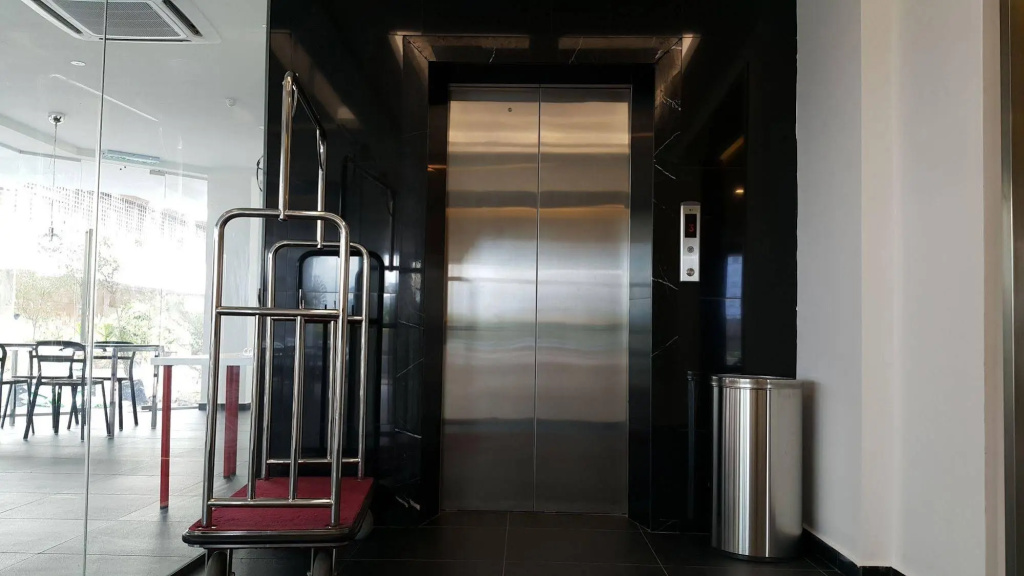 M Design Hotel @ Shamelin Perkasa