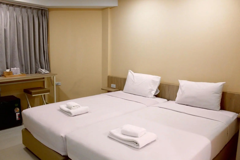 Bangsaen Villa Hotel