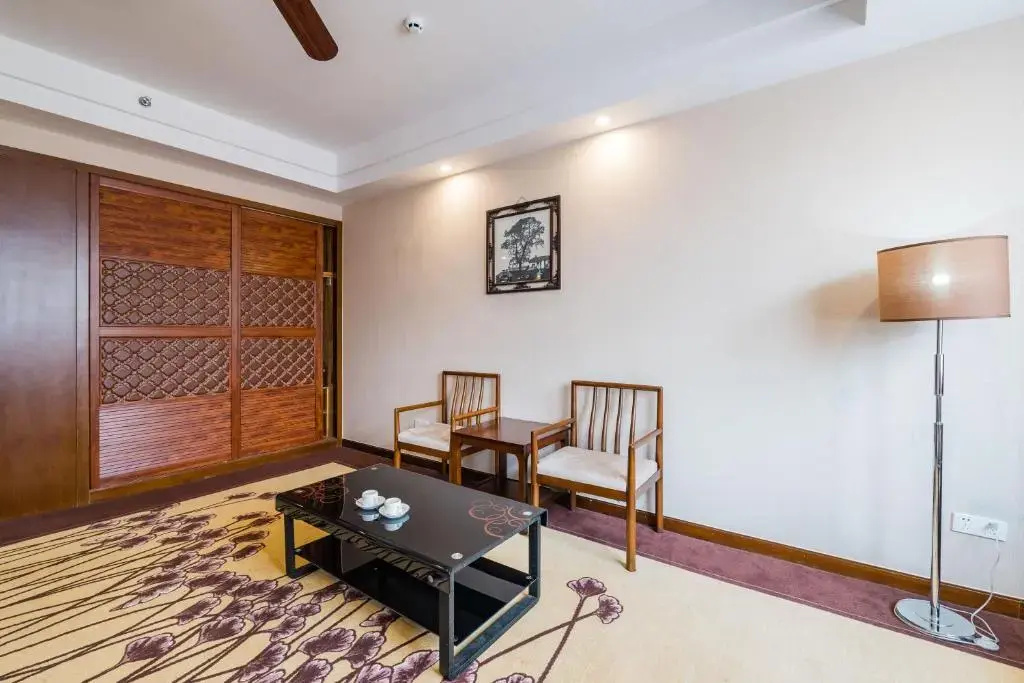 Sanqingshan Boutique Hostel