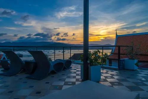 Celebrity Ocean View Villa Samui