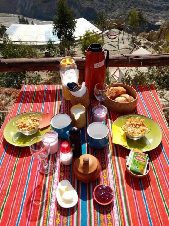 Colibrí Eco Lodge & Camping
