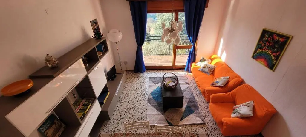 Spacious apartment near wonderful trekking paths